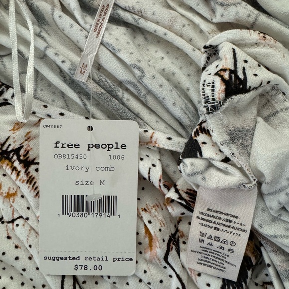 Free People Last Time Ivory Floral Drape Keyhole Bell Sleeve Top - Picture 6 of 6